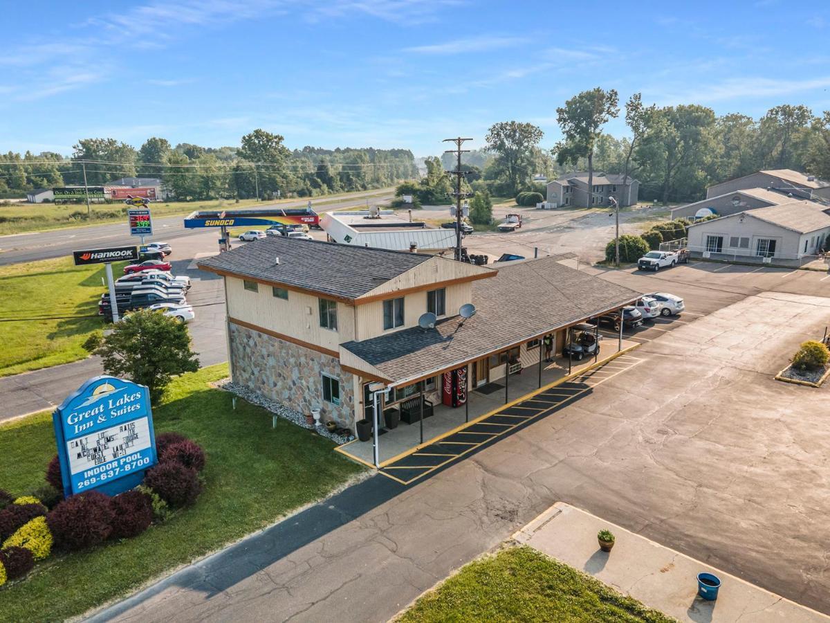 Great Lakes Inn & Suites サウス・ヘイブン エクステリア 写真