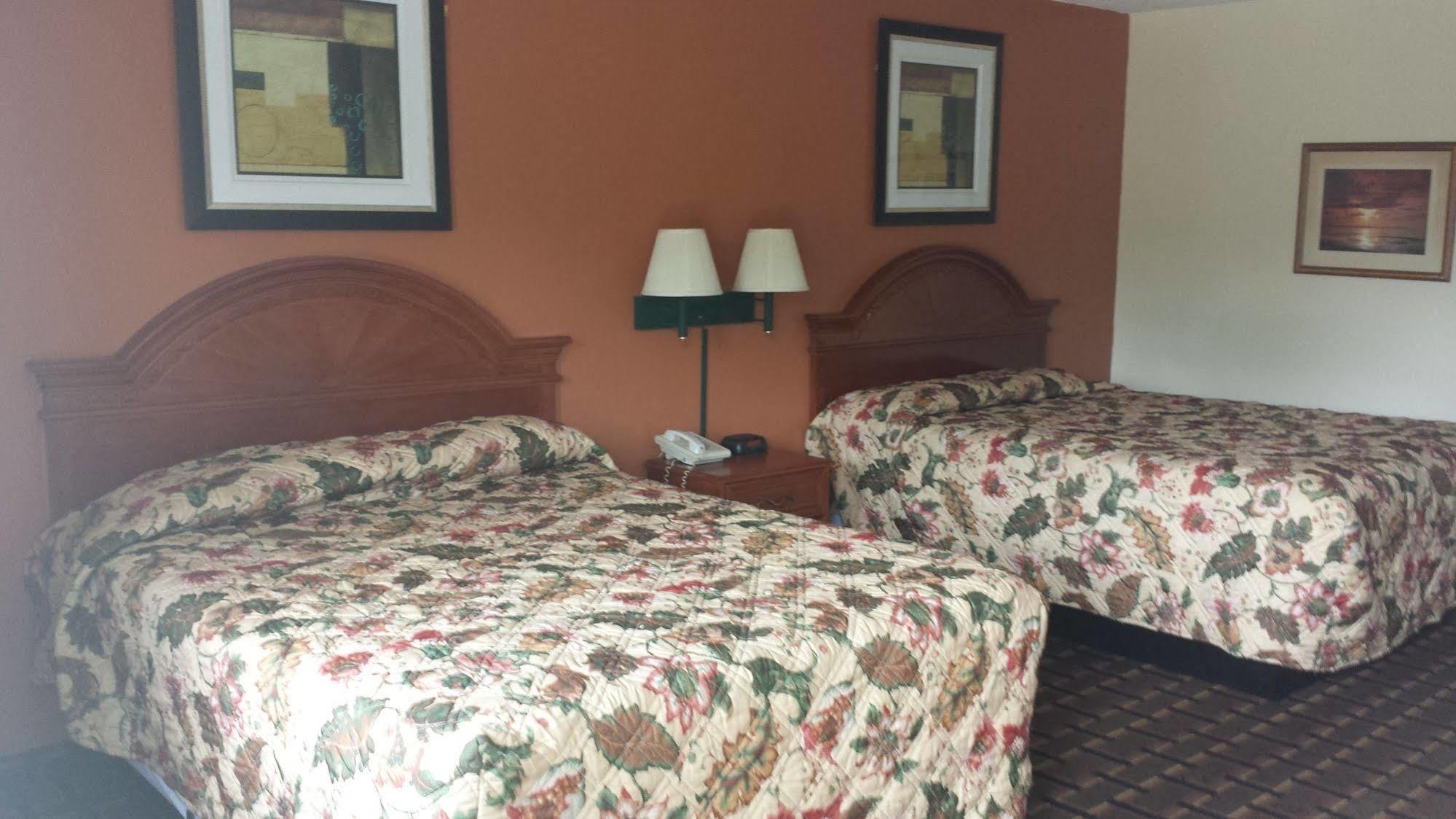 Great Lakes Inn & Suites サウス・ヘイブン エクステリア 写真